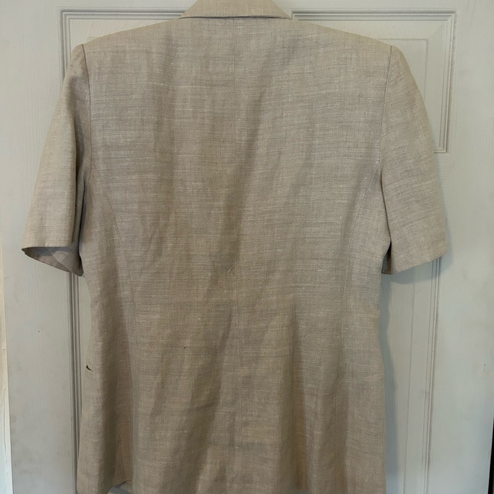 Beige button up blazer - Picture 4 of 5
